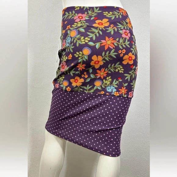 LuLaRoe Cassie Pencil Skirt Purple Floral Polka Dots Size Small S - Picture 3 of 9